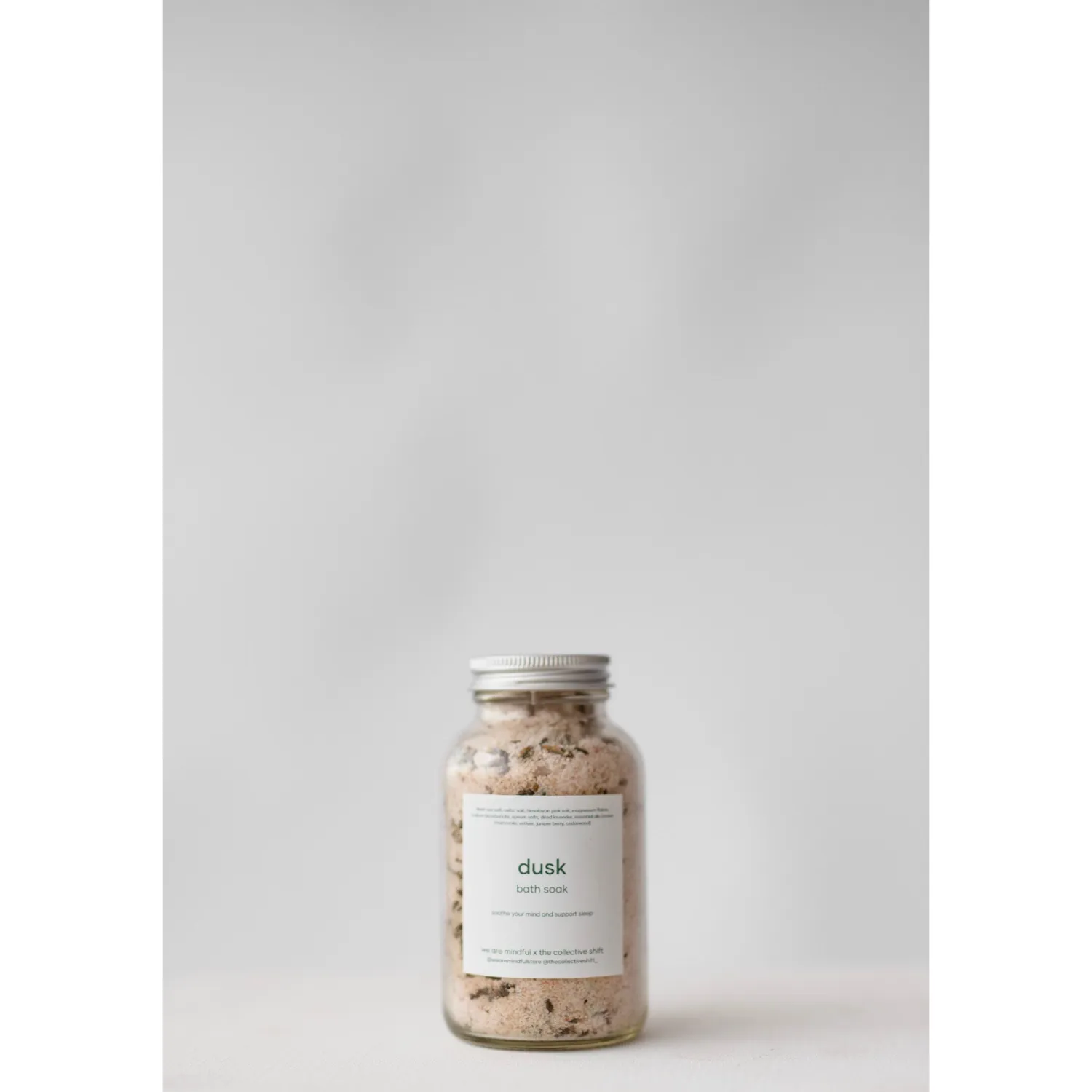 We Are Mindful x The Collective Shift Dusk Bath Soak