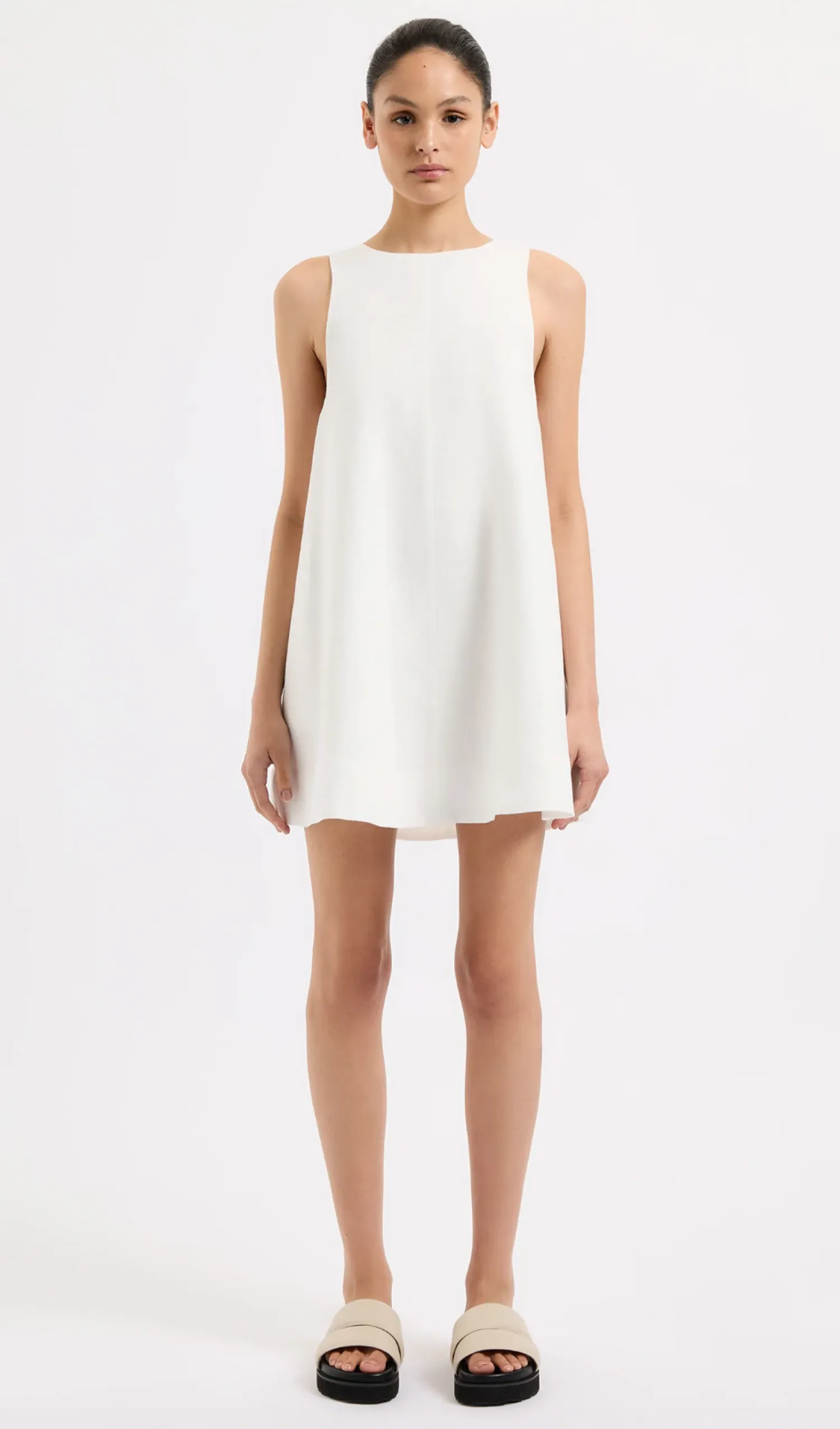 Women Nude Lucy Nemi Linen Dress - White