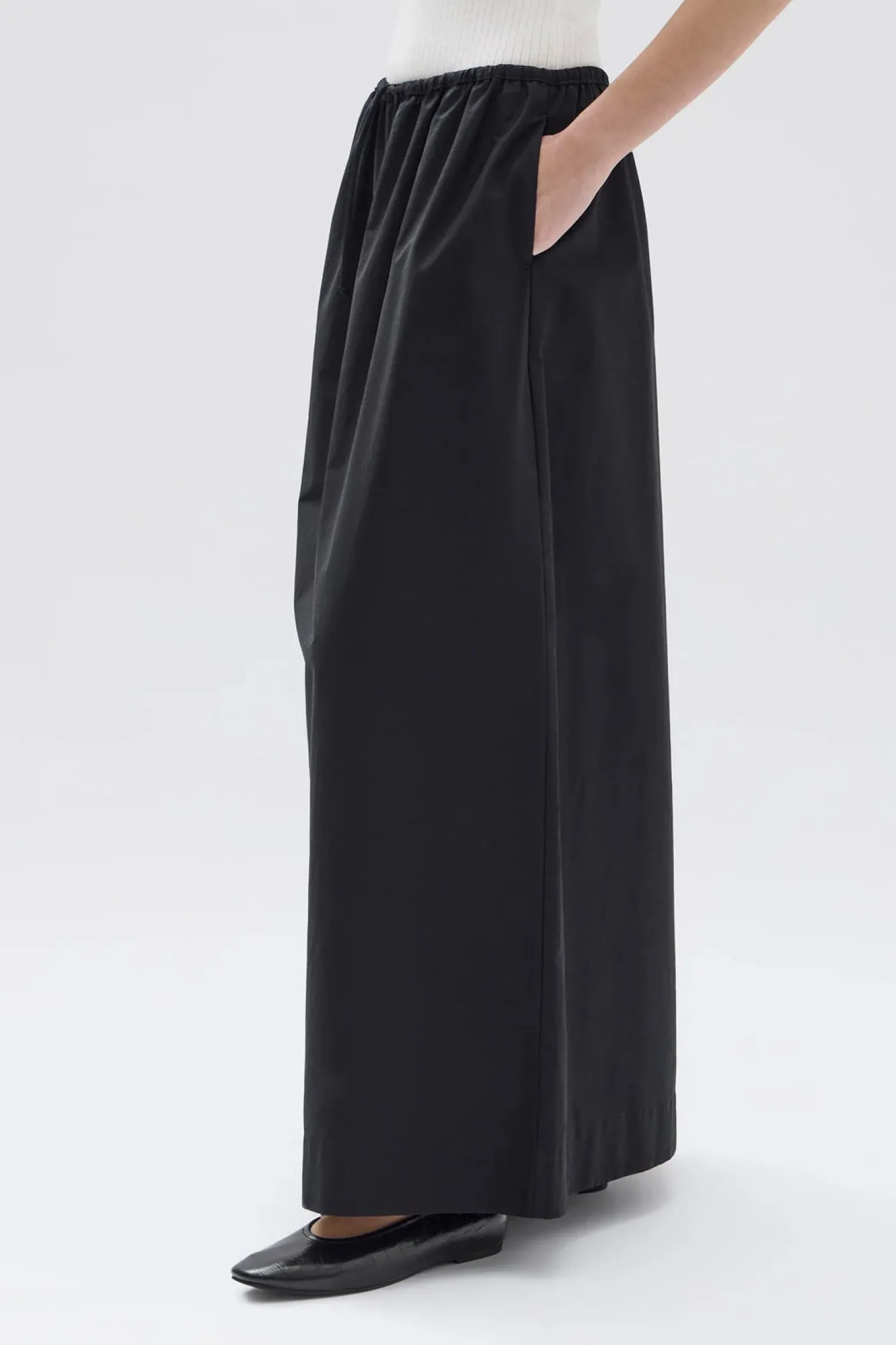 Women Assembly Label Philipa Poplin Midi Skirt - Black