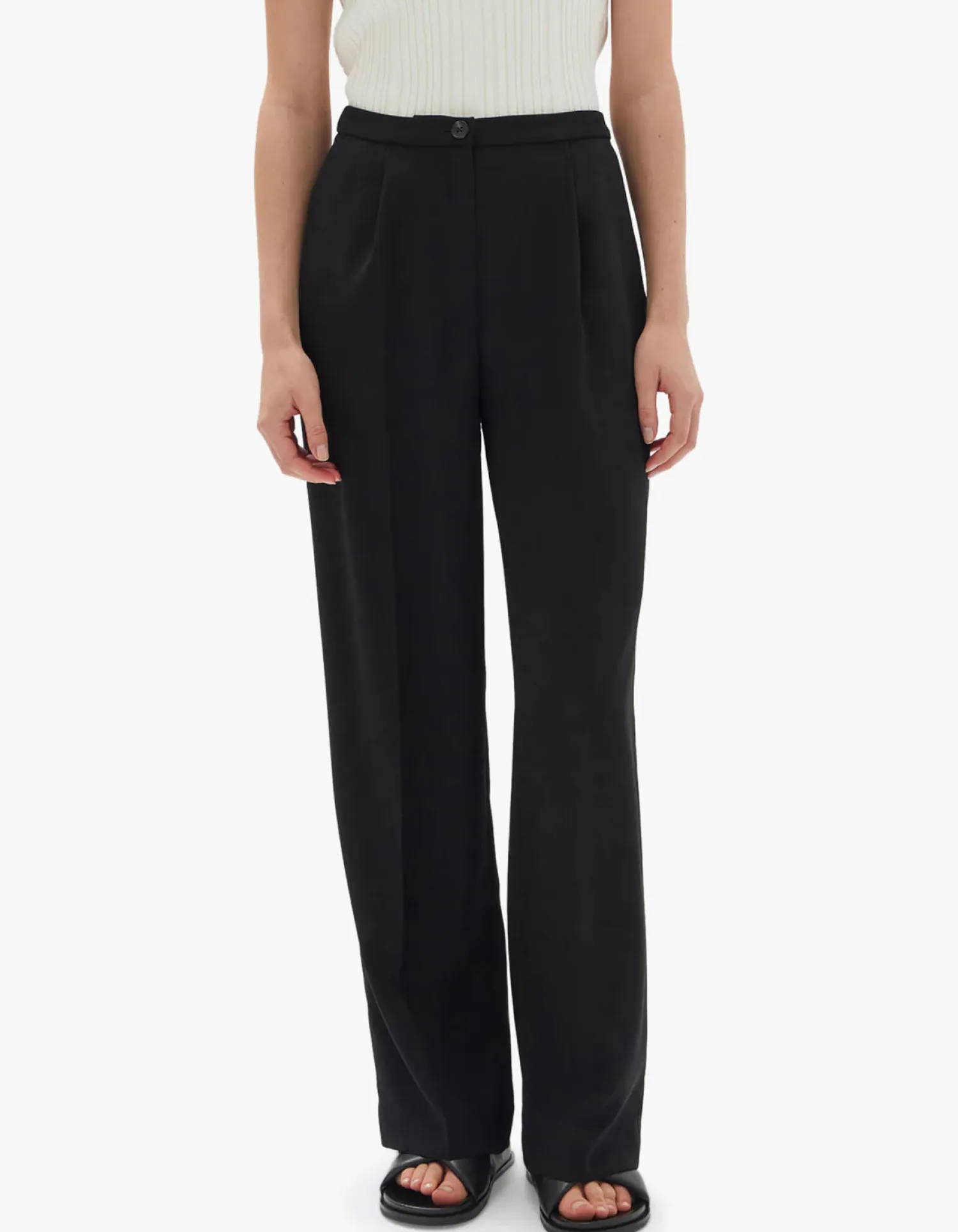 Women Assembly Label Sabine Crepe Pant - Black