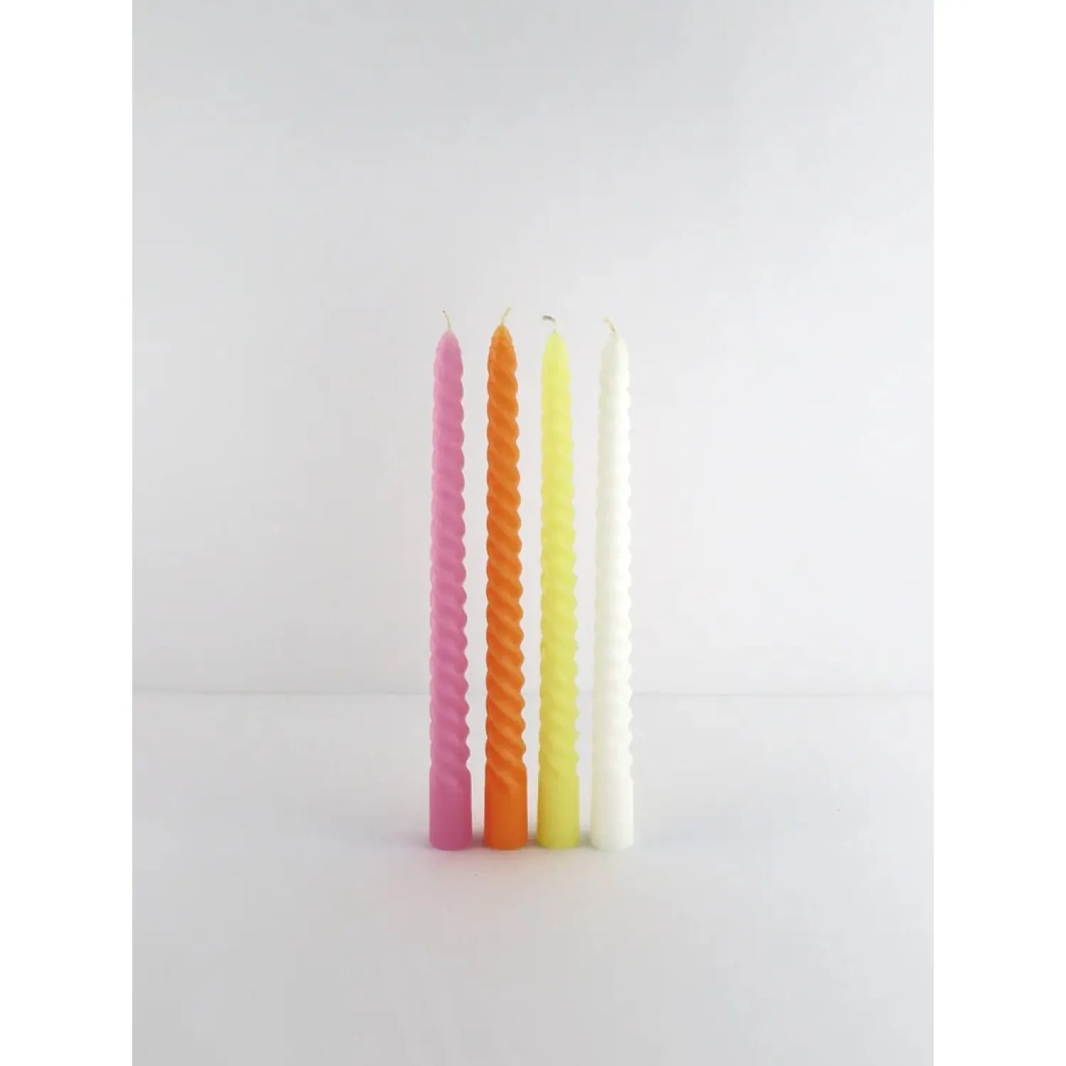 Bondi Scent Twisted Candles - Multicolour